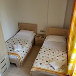 2 Bedrooms Qerret * 格勒姆