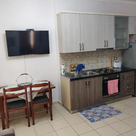 아파트 2 Bedrooms Qerret